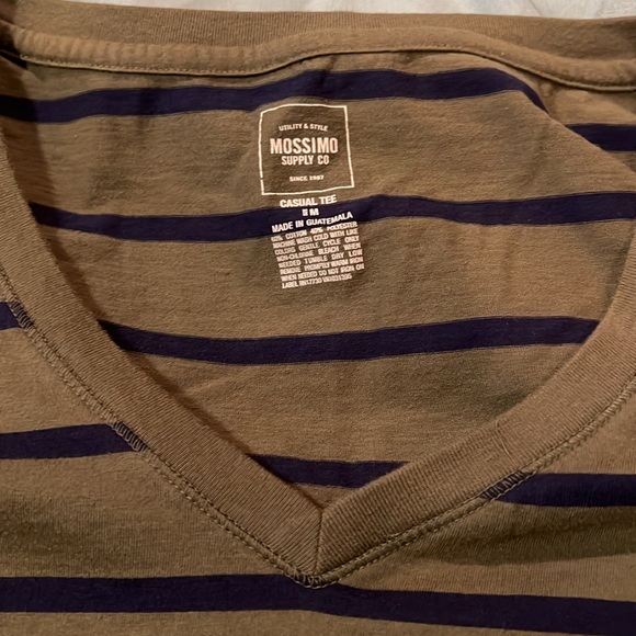 Mossimo supply company long sleeve shirt, size medium - Picture 4 of 5